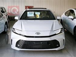 تۆیۆتا کامری